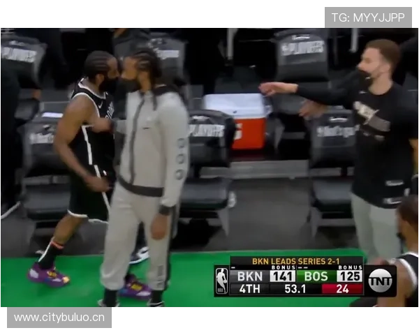 拉菲尼亚 vs 安东尼:巴西新星进攻效率与战术角色对比 拉菲尼亚 vs 安东尼:巴西新星进攻效率与战术角色对比