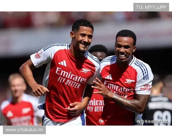 阿森纳阵容深度藏不住了:争冠越久,崩得越快?